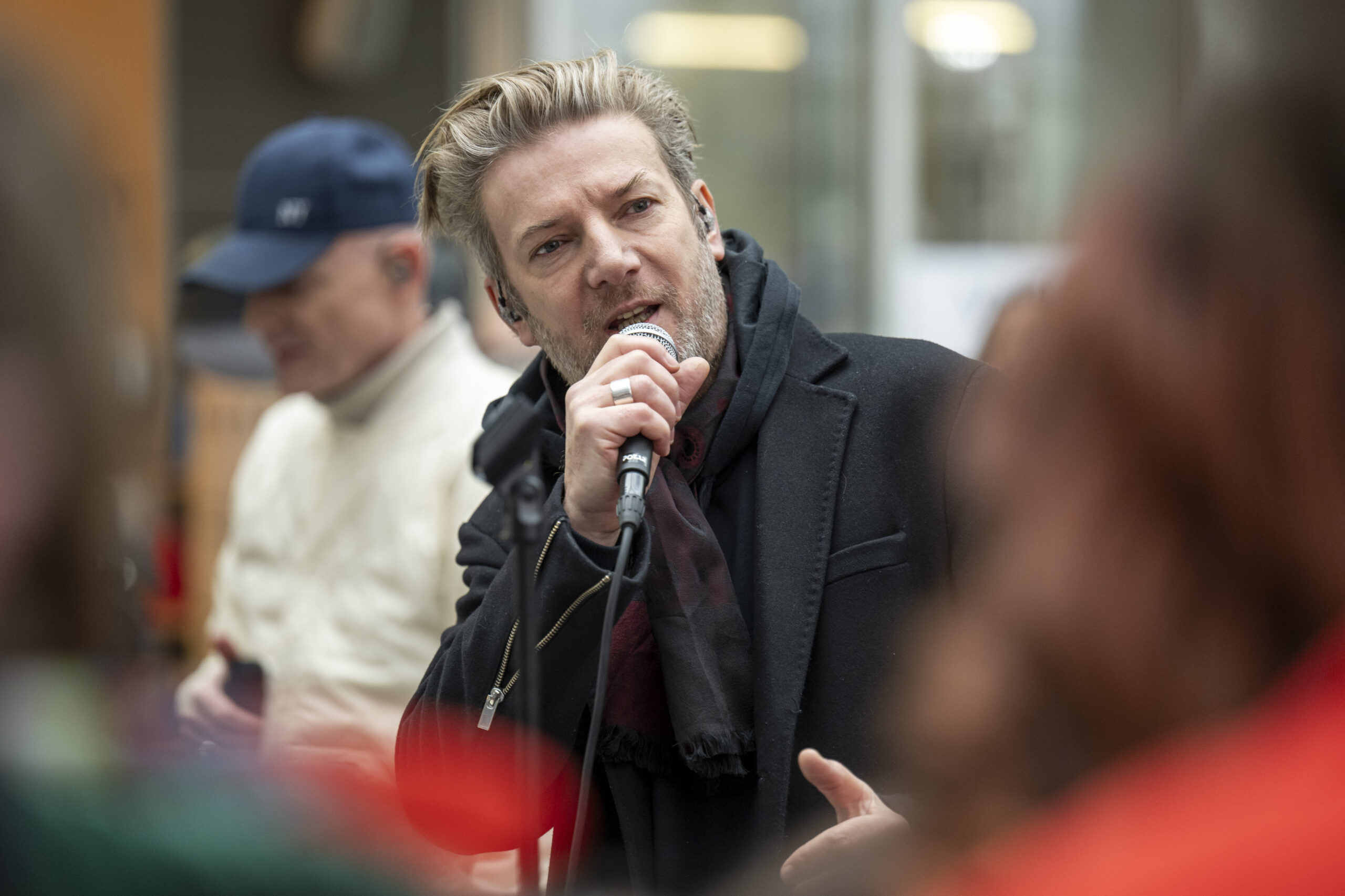 Clip Gaetan Roussel et Bertrand Belin - Gare de Lyon - Benoit Diacre - 14